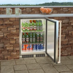 Marvel 24" Outdoor Built-in High-Capacity Refrigerator 7 Marvel 24
